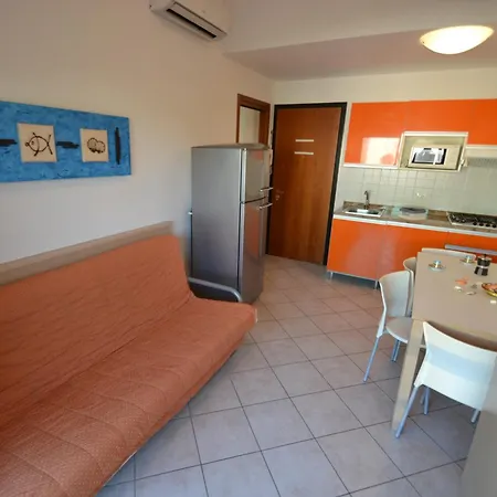 Horizon Apartment *